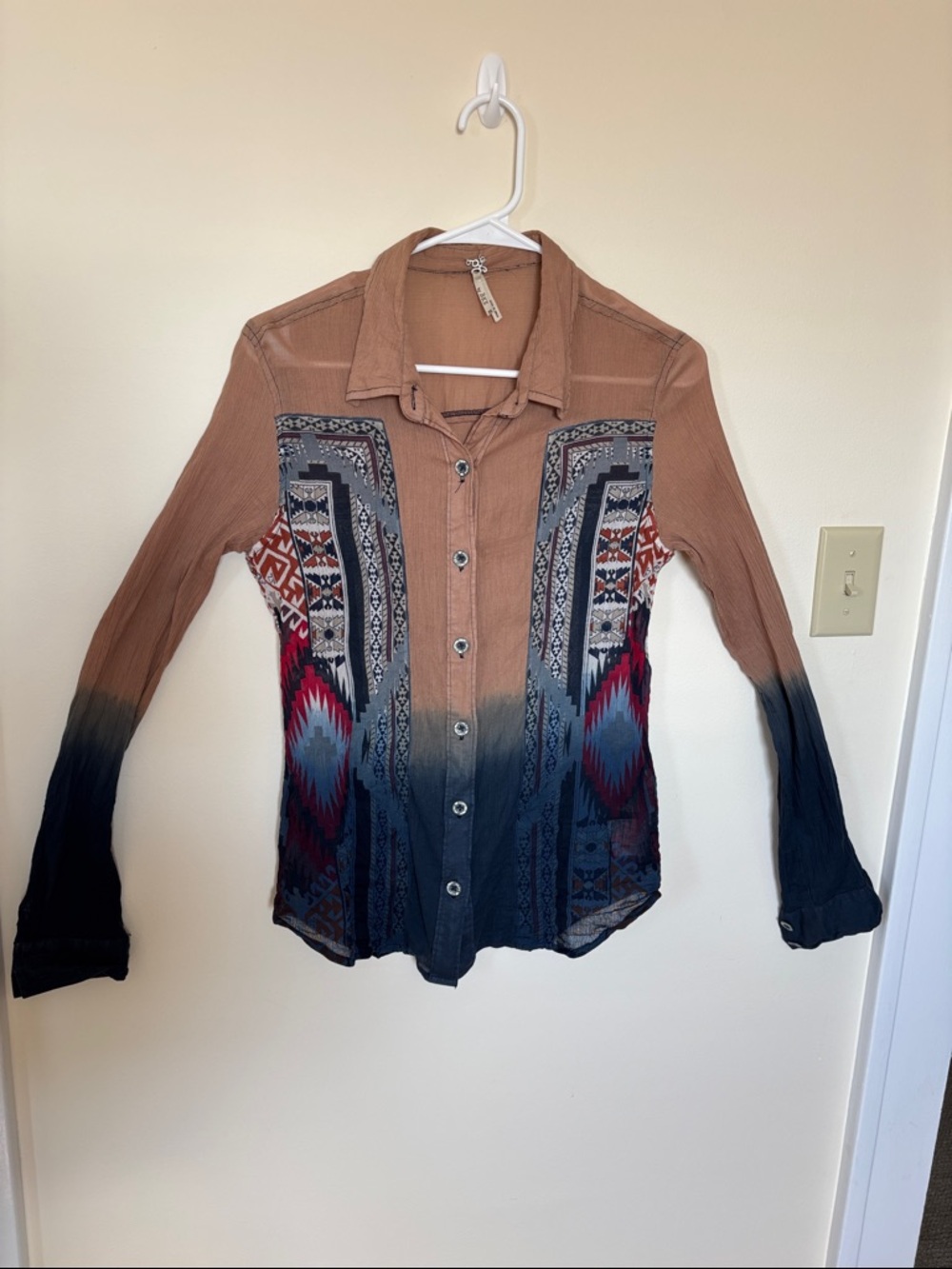 Lightweight Western Style Dip Dyed Button Blouse 100% Corton